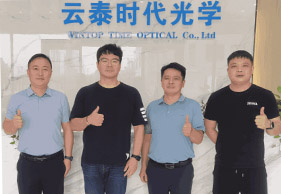 Корейские клиенты осматривают фабрики и подробно изучают возможности сотрудничества